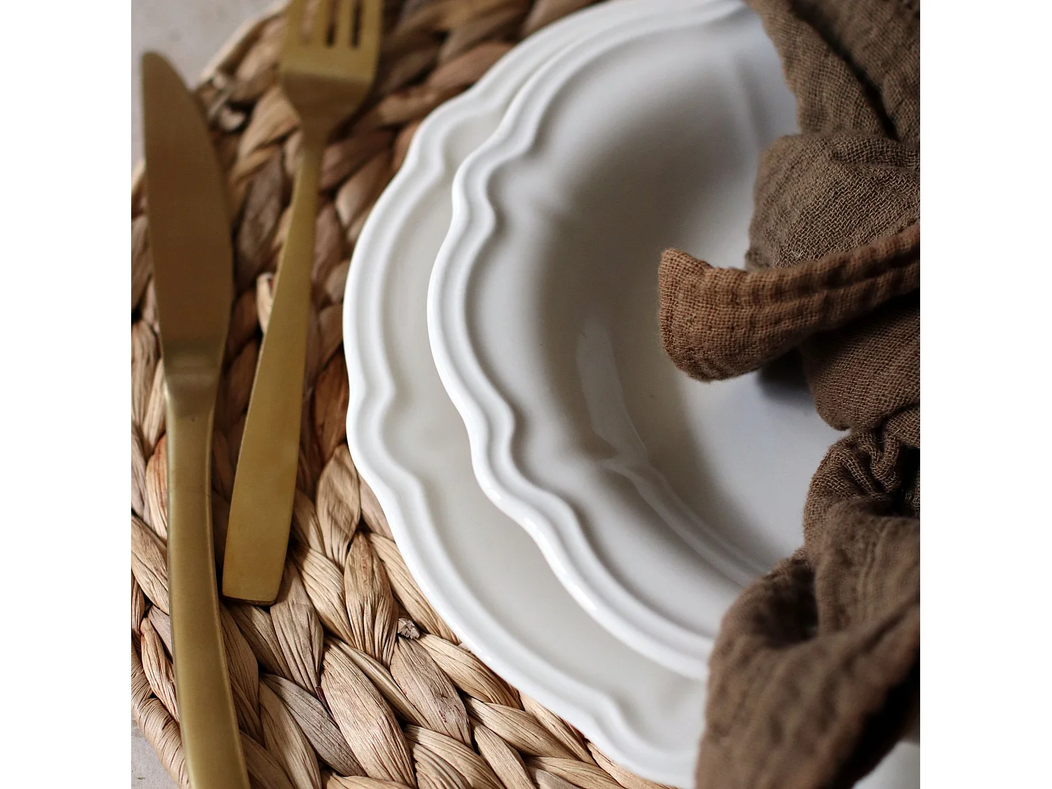 Novastyl - Lot 36 Assiettes Charlotte En Gres Blanc