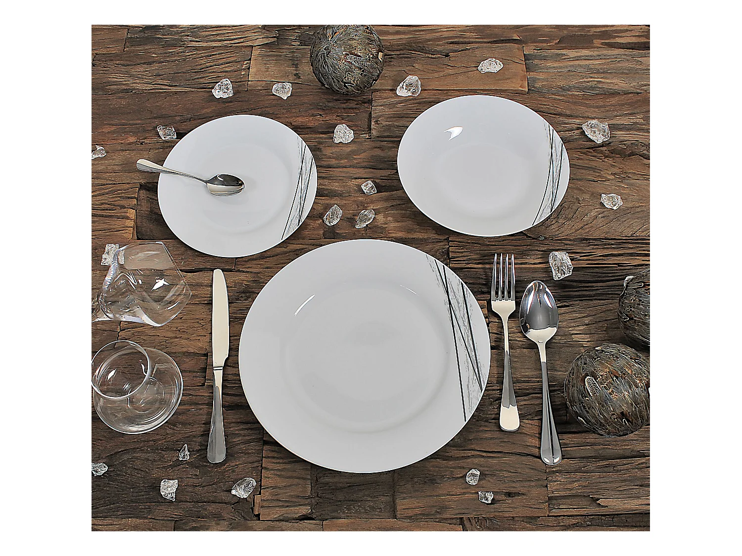 Novastyl - Lot 36 Assiettes Carbone En Porcelaine