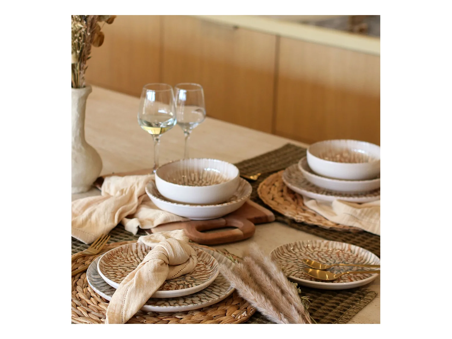Novastyl - Lot 48 Assiettes Ambre En Gres Marron Et Beige