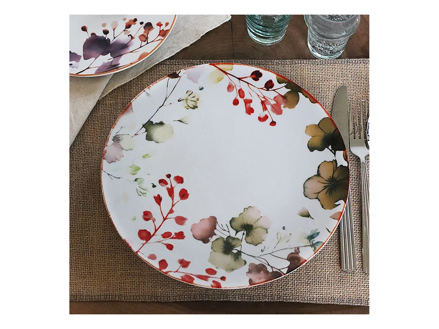 Novastyl - Lot 36 Assiettes Aquarelle En Porcelaine