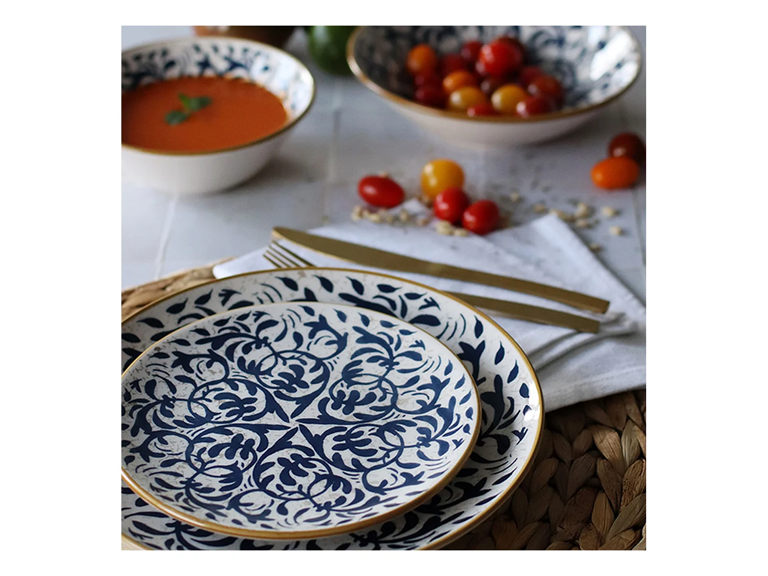 Novastyl - Lot 48 Assiettes Heracleee En Gres Bleu