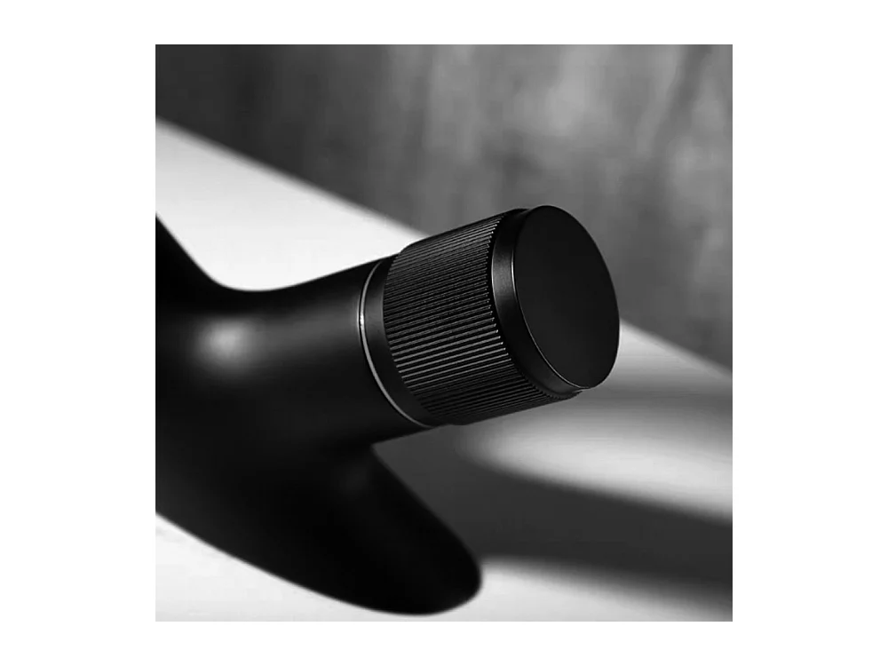 Robinet salle de bain Robinet de lavabo cascade nouvelle collection, cartouche céramique noire