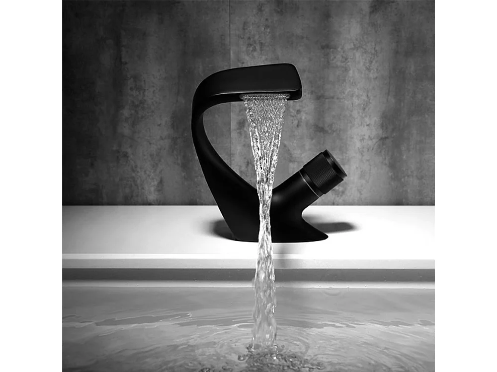 Robinet salle de bain Robinet de lavabo cascade nouvelle collection, cartouche céramique noire