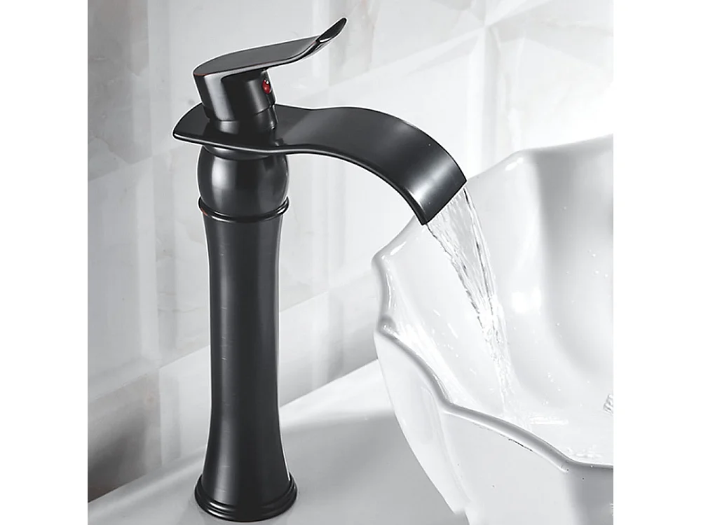 Robinet de salle de bain Mitigeur de lavabo cascade haut de gamme robinet de lavabo de peintre noir, style rétro