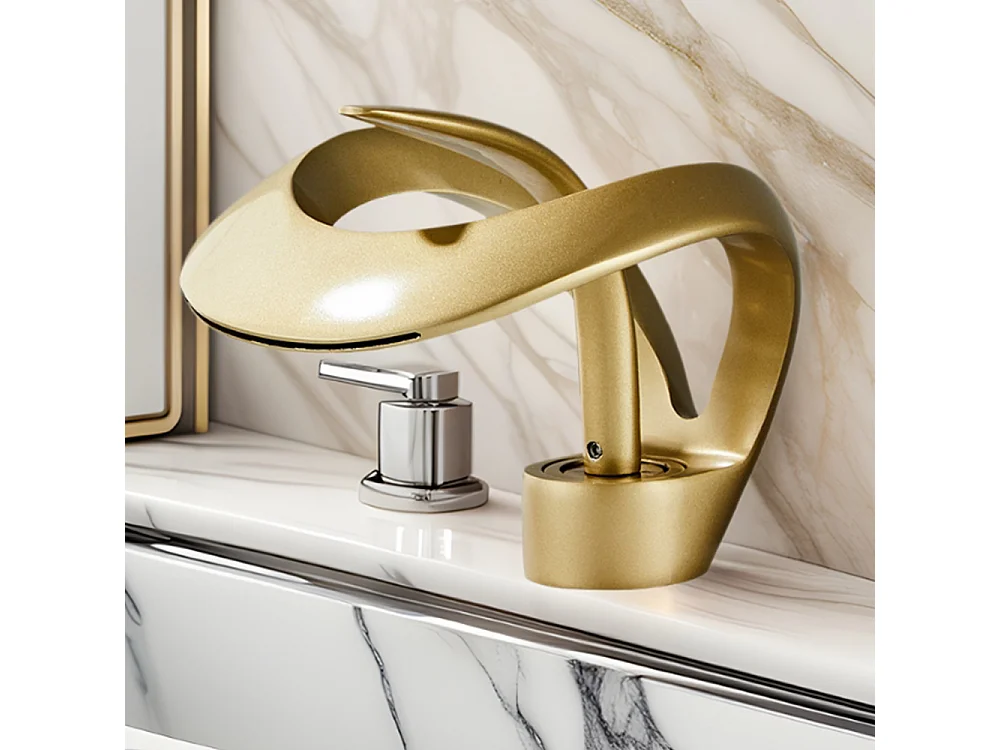 Robinet de salle de bain cascade moderne haut de gamme avec mitigeur de lavabo, robinet de lavabo doré