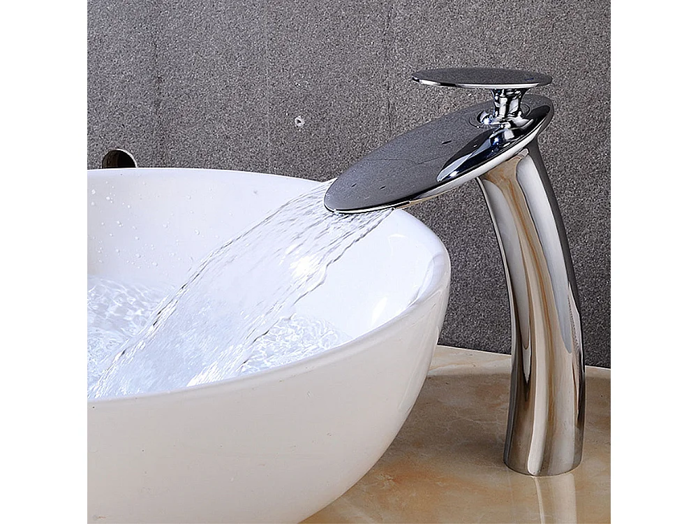 Robinet de salle de bain grande cascade, mitigeur de lavabo haut, mitigeur de lavabo moderne en laiton