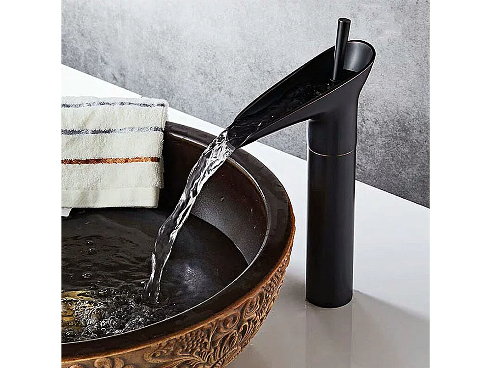Robinet salle de bain Robinet de lavabo cascade vintage en laiton noir pour vasque à poser, avec flexible