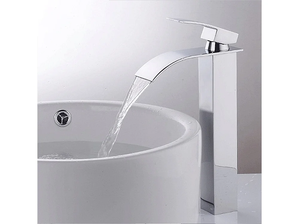Robinet de salle de bain mitigeur de lavabo cascade contemporain finition chromée