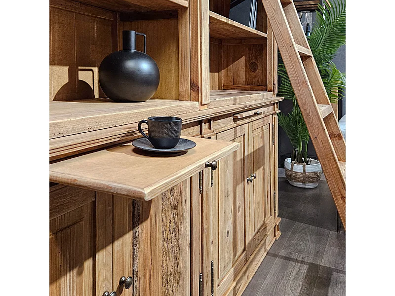 Grande bibliothèque en pin recyclé massif avec échelle - CHALET