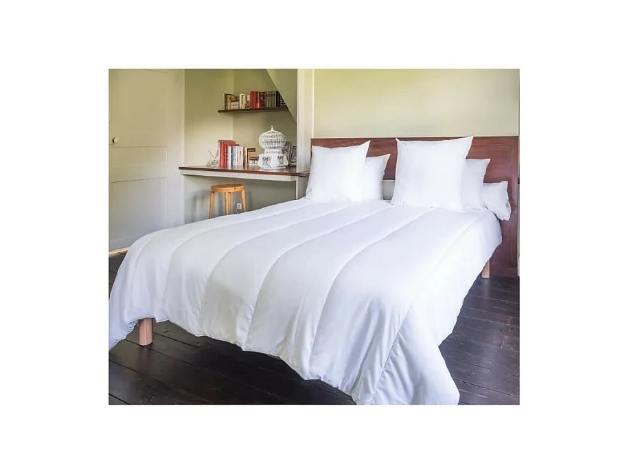 Edredón de Microfibra Templado 140x200cm Funda de Poliéster - Relleno 300g/m² - Fabricado en Francia