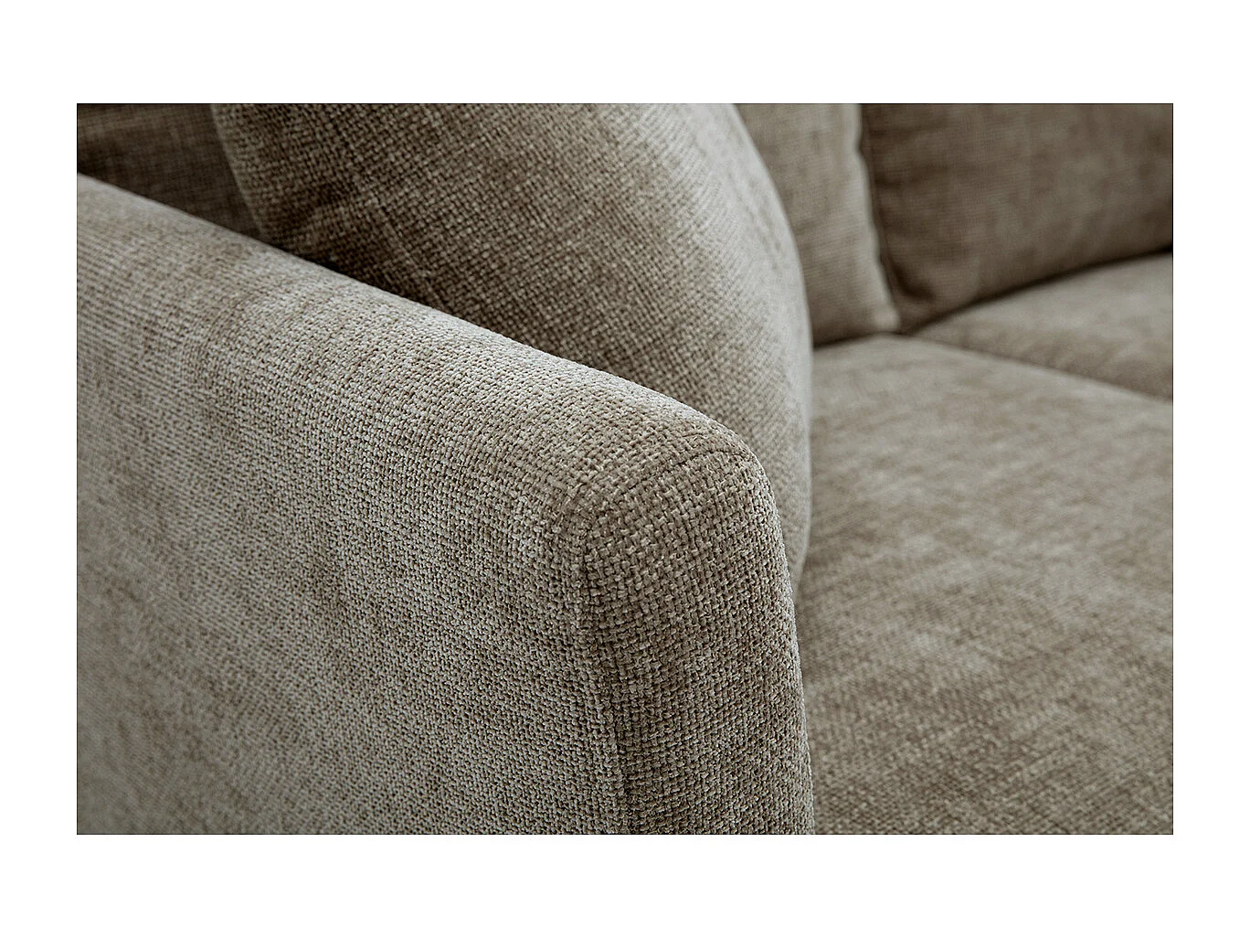 Divano scandinavo sfoderabile a 2 posti in tessuto effetto velluto testurizzato taupe e legno chiaro OSLO