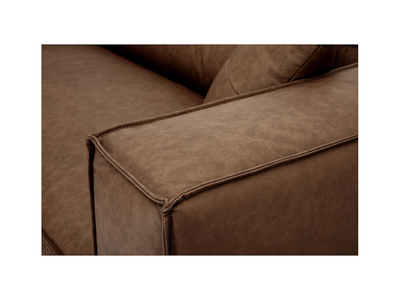 Canapé d'angle gauche vintage 4-5 places en cuir marron et bois noir COBAIN