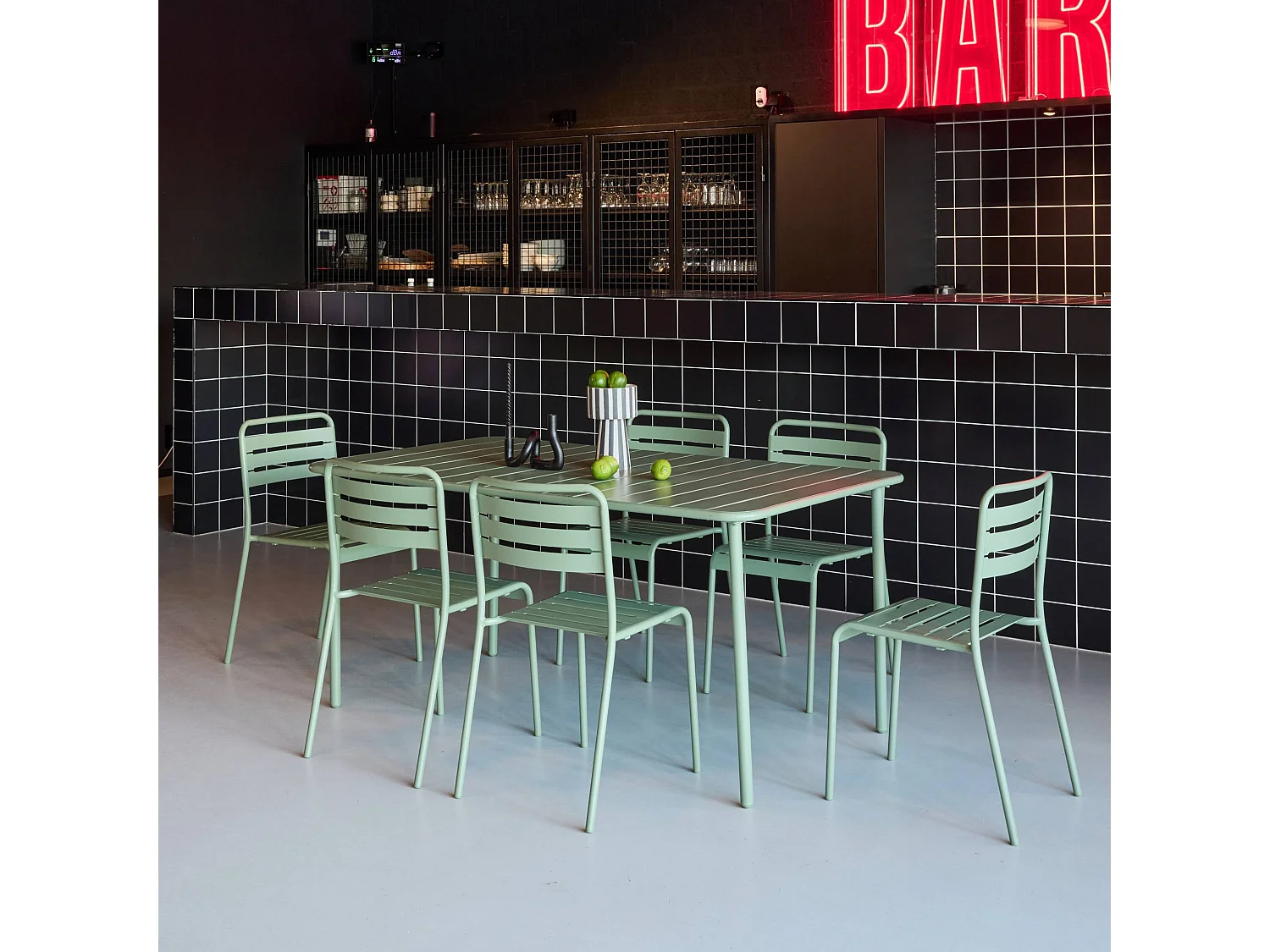 Set tavolo da giardino bistrot in metallo con 6 sedie, verde