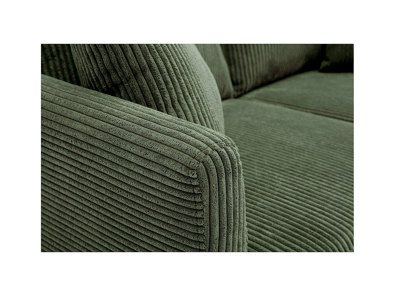 Canapé scandinave déhoussable 2 places en tissu velours côtelé vert kaki et bois clair OSLO