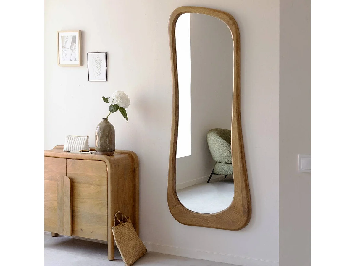 Grand miroir organique en bois de manguier Marley