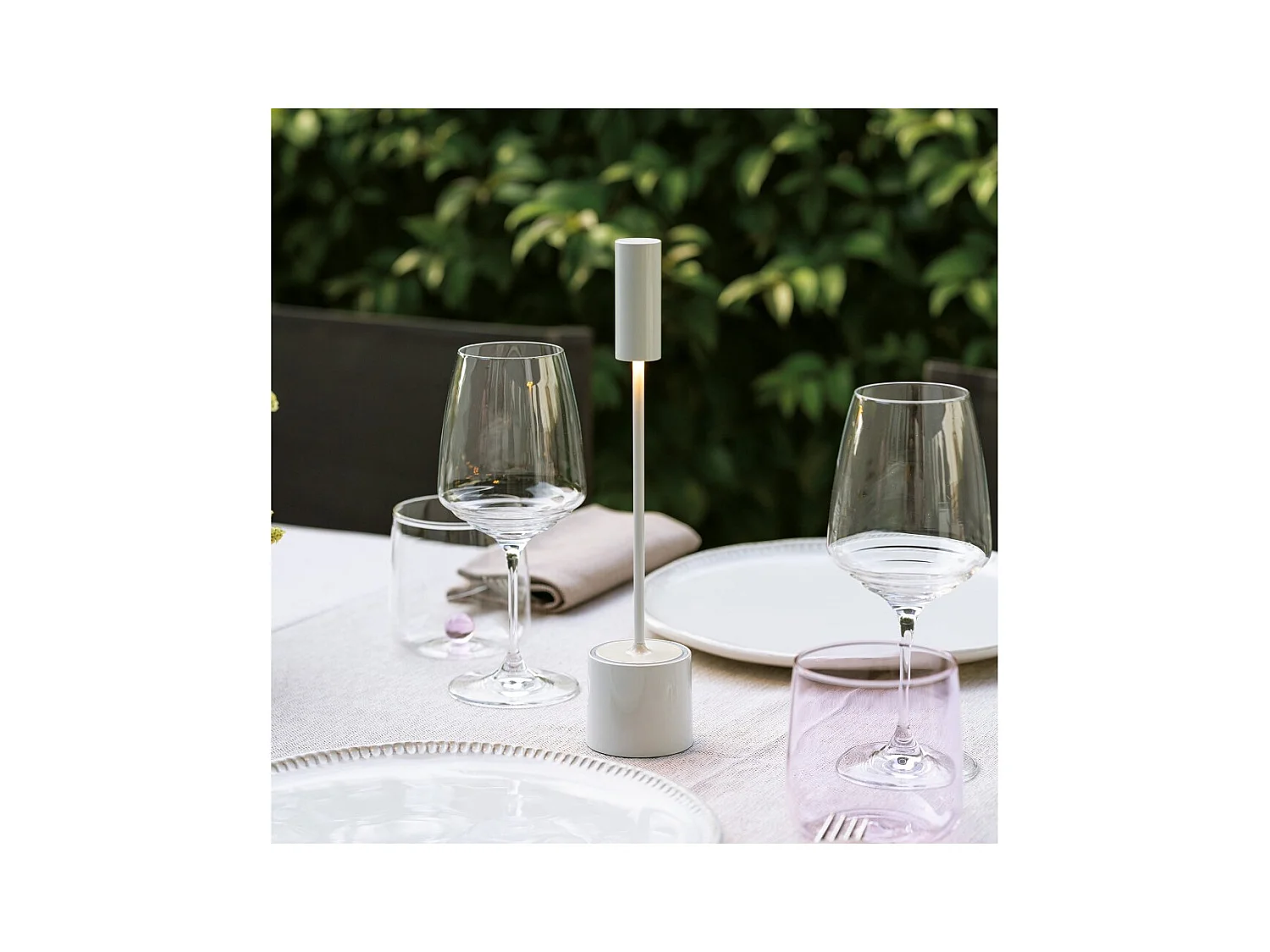 Zafferano - Lampe de table tactile LED rechargeable Carolina à intensité variable - Blanc brillant et laiton brossé