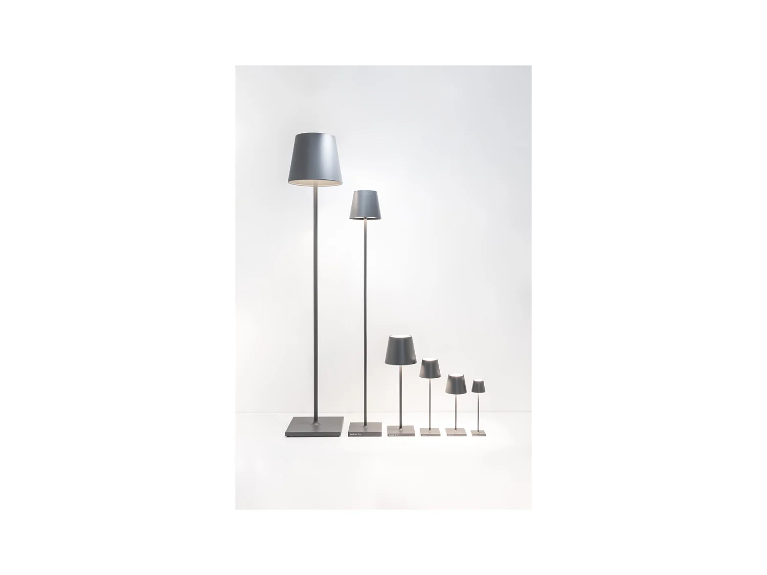 Zafferano - Lampe de table LED rechargeable et à intensité variable Poldina Pro Ocre - 2,2 W 2200-2700-3000 K