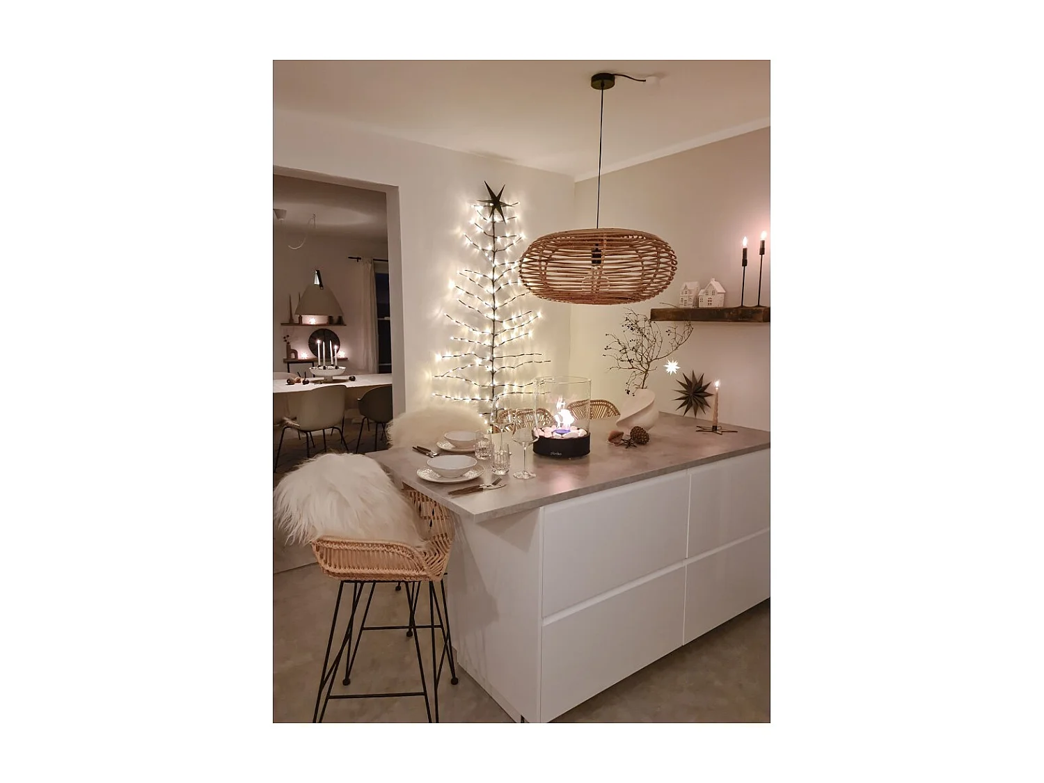 Planika - Biocamino da Tavolo Chantico Glassfire Caminetto a Bioetanolo Portatile con Tecnologia Commerce, Cilindrico in Vetro