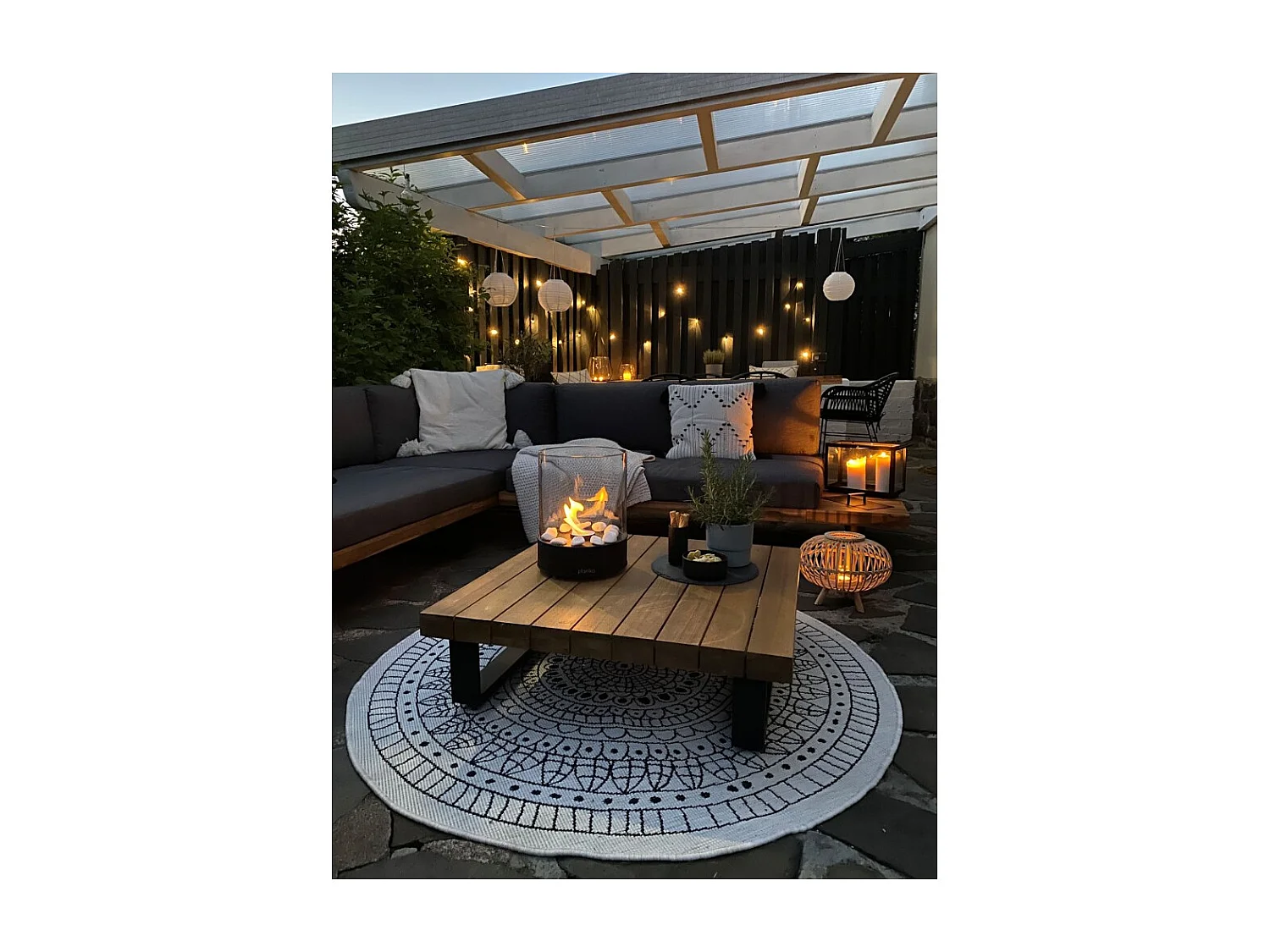 Planika - Biocamino da Tavolo Chantico Glassfire Caminetto a Bioetanolo Portatile con Tecnologia Commerce, Cilindrico in Vetro