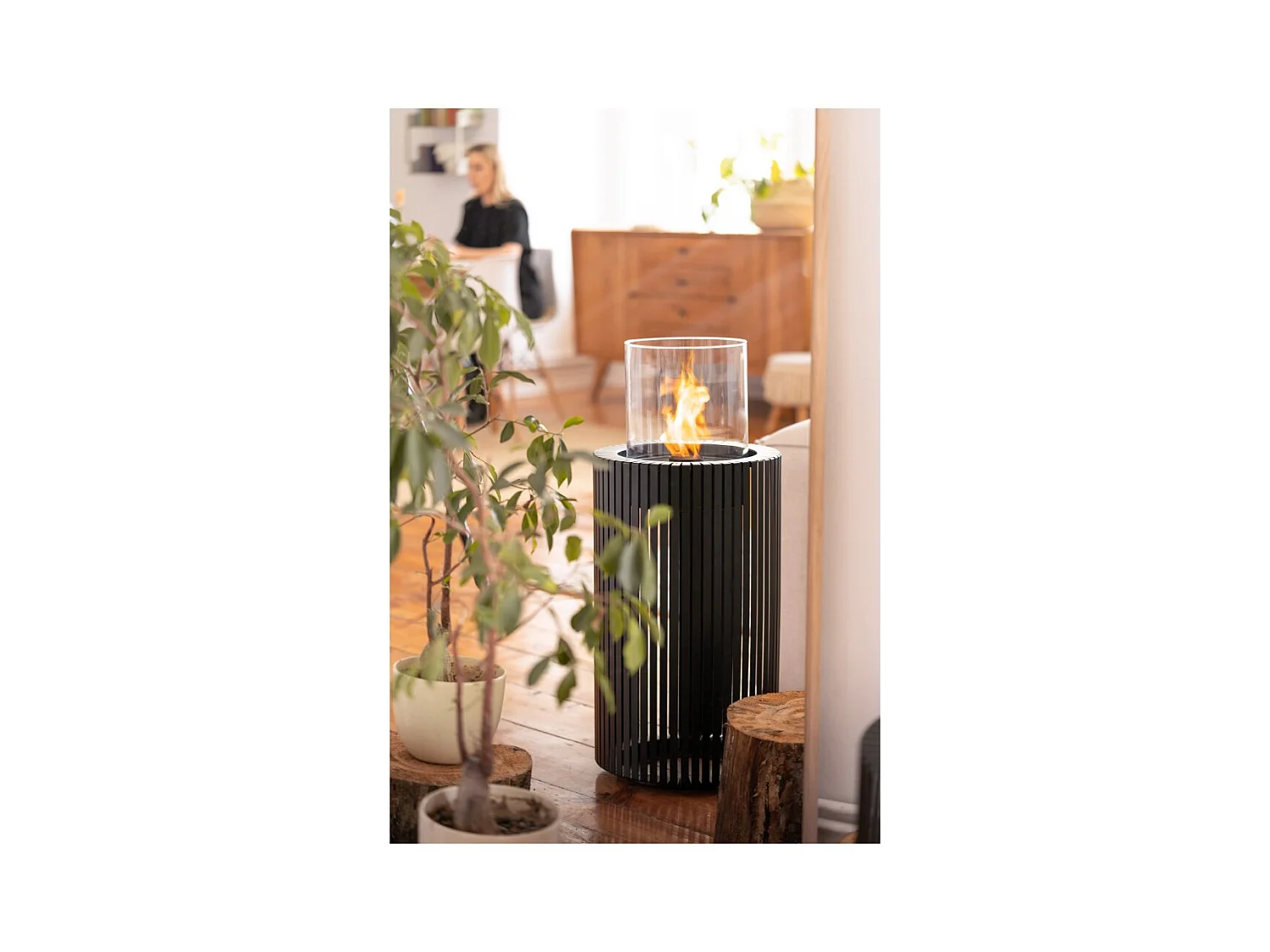 Planika - Cheminée bioéthanol portable Mandala Biofireplace avec technologie Commerce, verre cylindrique noir