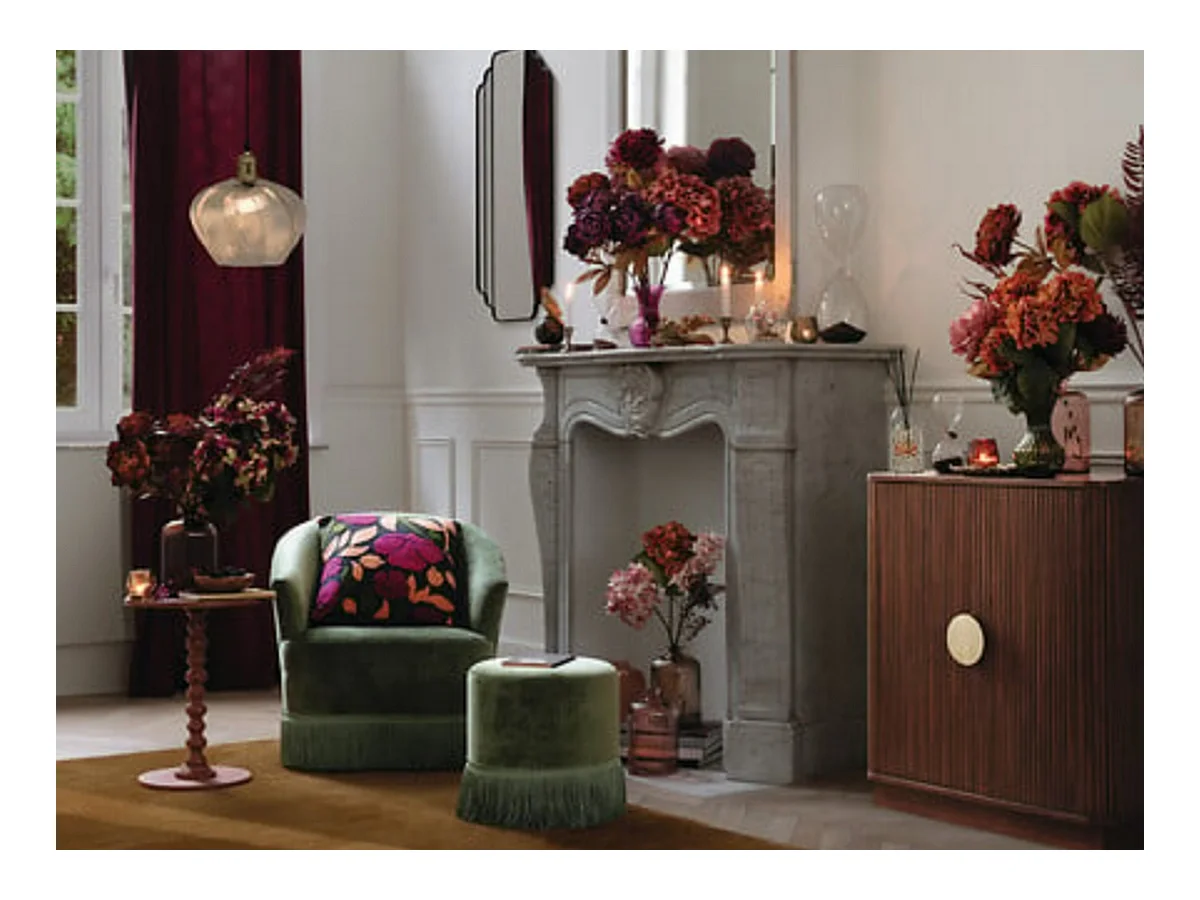 Fauteuil revêtu de tissu effet velours - Longueur 67,5 x Profondeur 60 x Hauteur 71 cm