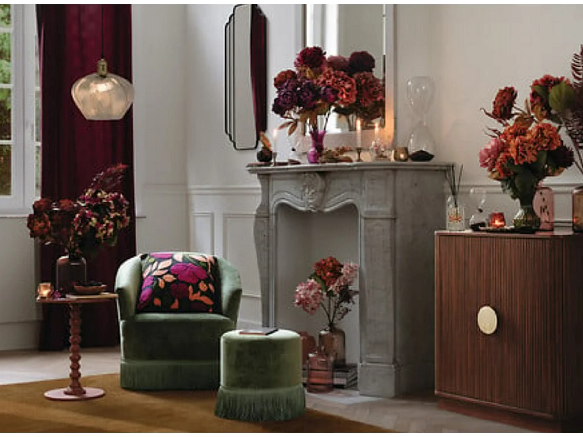 Fauteuil revêtu de tissu effet velours - Longueur 67,5 x Profondeur 60 x Hauteur 71 cm