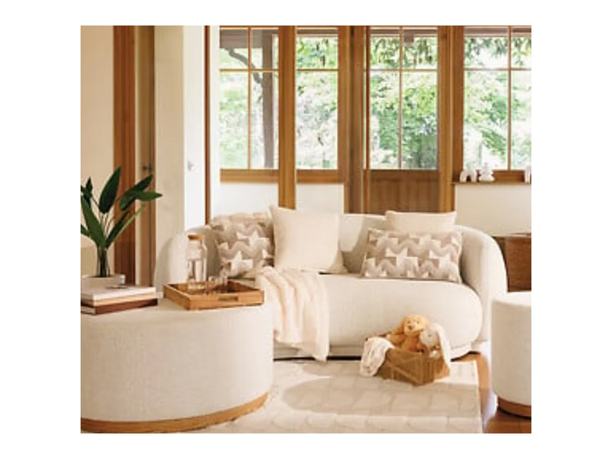 Pouf Large rembourée en tissu bouclette crème - Longueur 81 x Profondeur 81 x Hauteur 41,5 cm