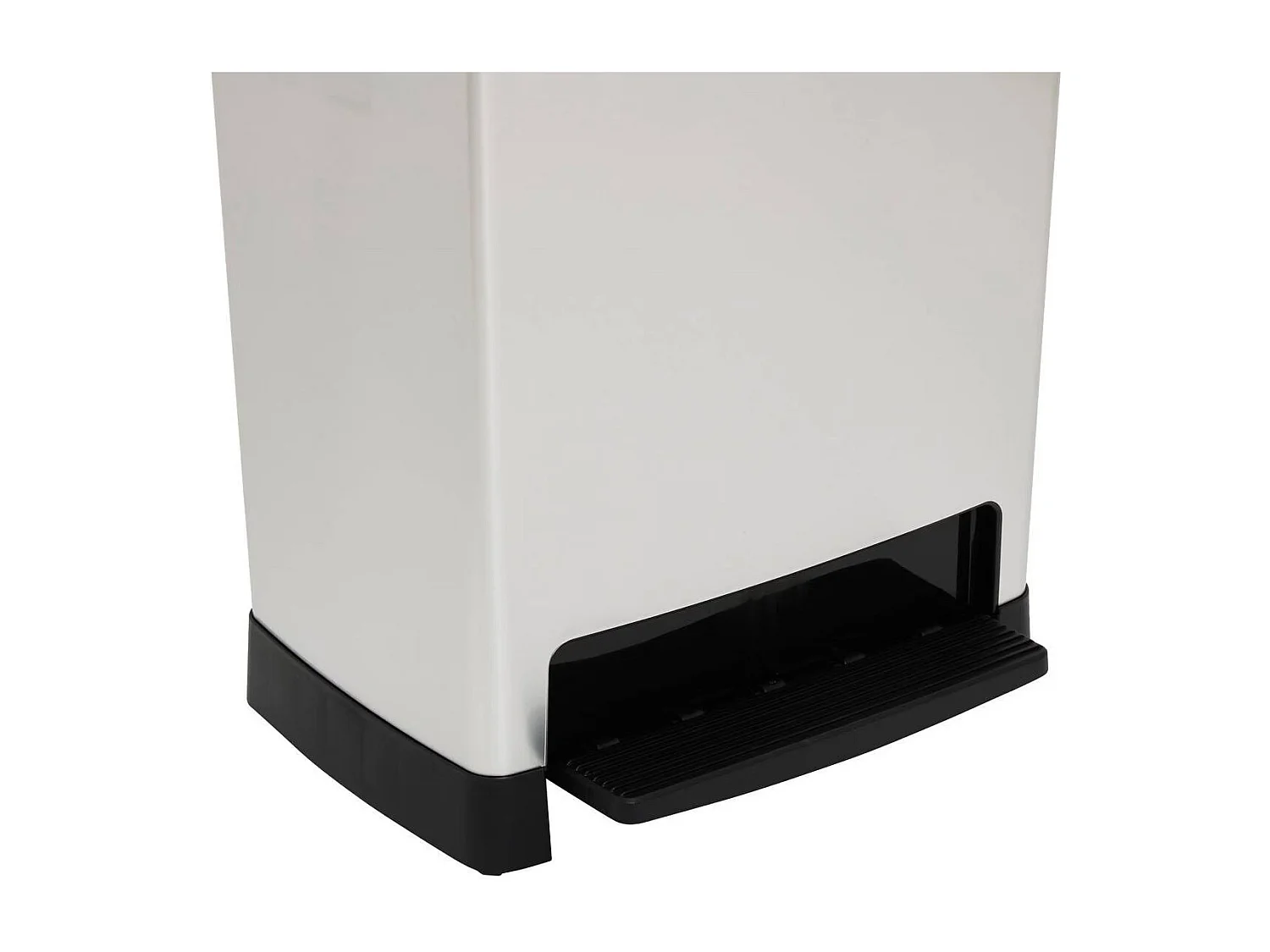 Poubelle avec ouverture à pédale capacité 50L coloris argent - Longueur 39 x largeur 28,8 x Hauteur 65,4 cm