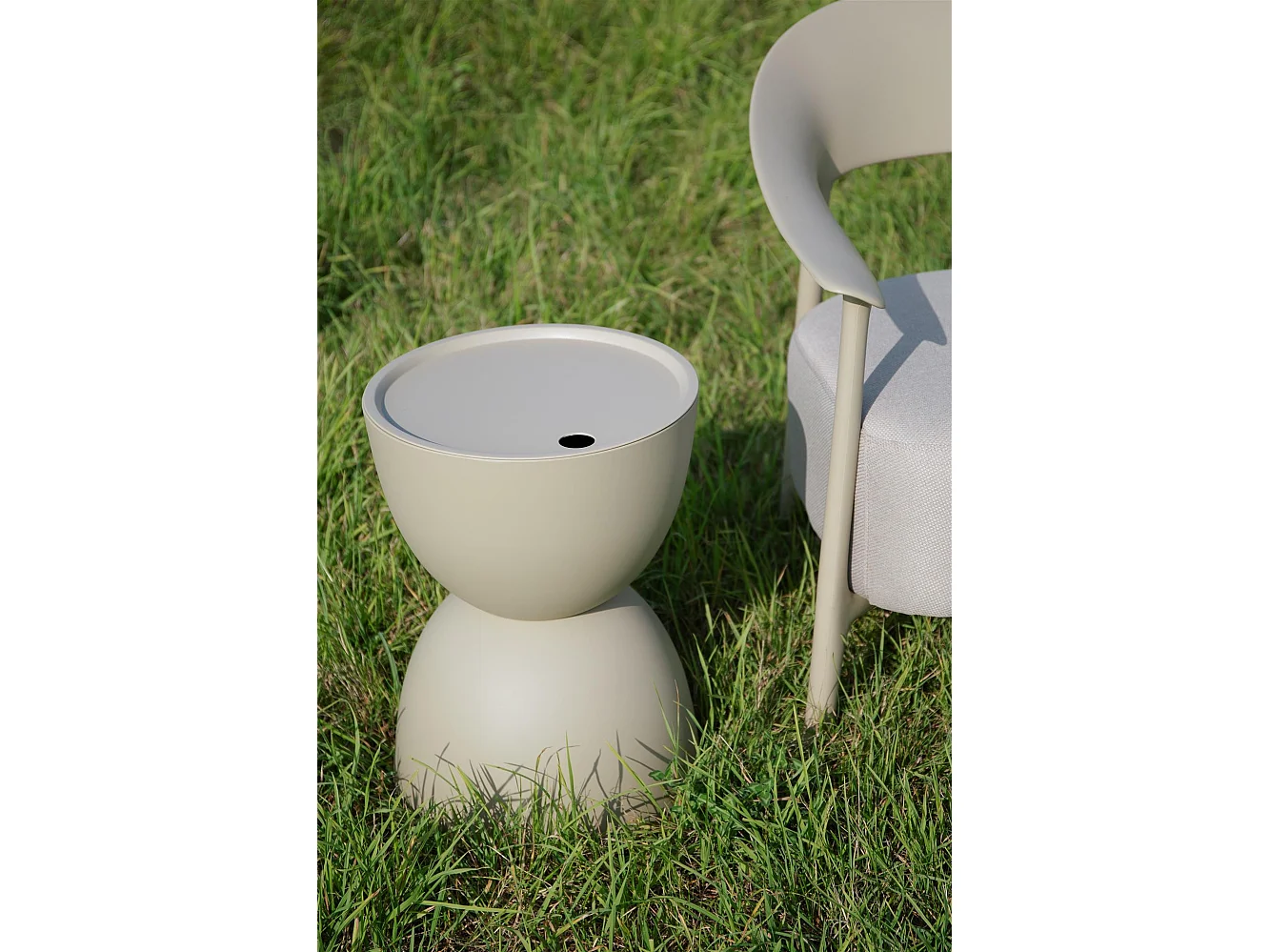 Table d'appoint avec rangement outdoor indoor Mara