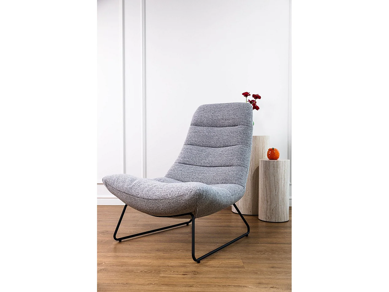 Loungestoel – comfortabele bekleding – metalen frame – grijs – FORGENTS