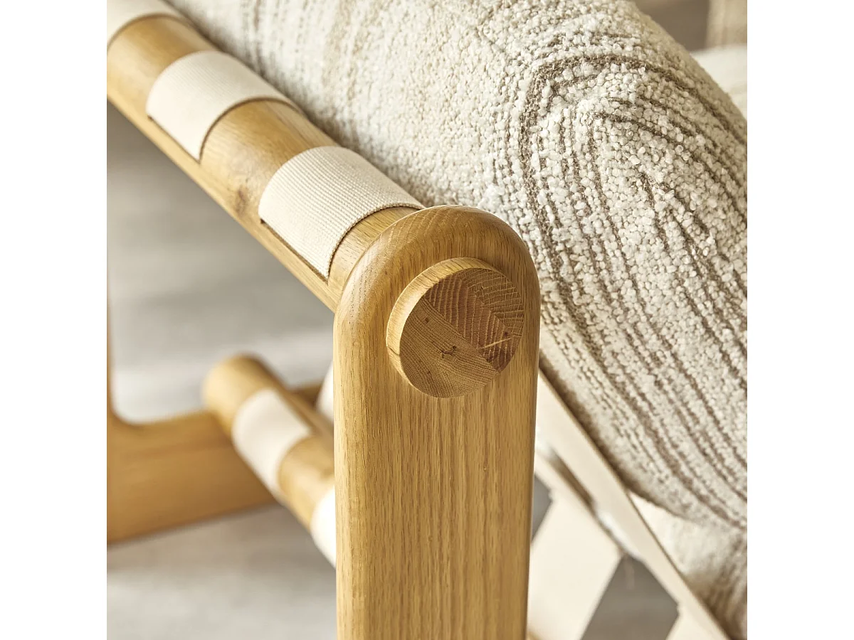 XL-Sessel aus massivem Eichenholz und beigem Stoff