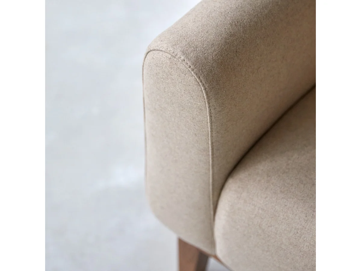 Poltrona Bjorn in rovere massello e lana ecrù, 1 posto