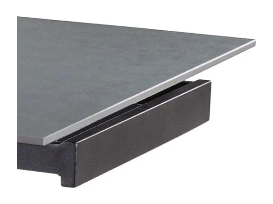 Tavolo da pranzo allungabile in ceramica grigio vintage Iulius 160-240x90 cm fino a 10 posti | Duzzle