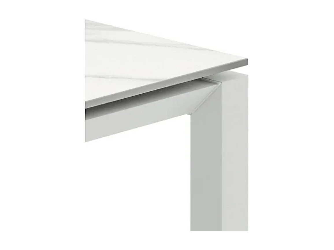Linear, Tavolo allungabile con top in ceramica Marmo calacatta (90cm X 140/220cm H. 75cm)