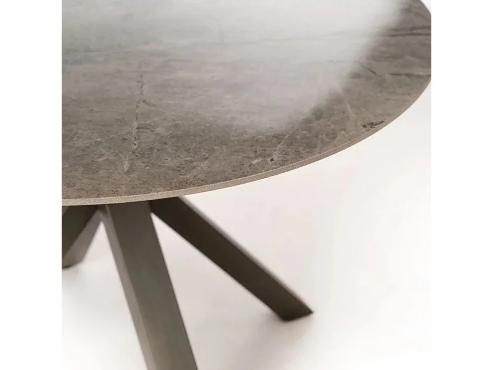 Minimal, Tavolo fisso con top in Ceramica Grigio (120cm X 120cm H. 76cm)