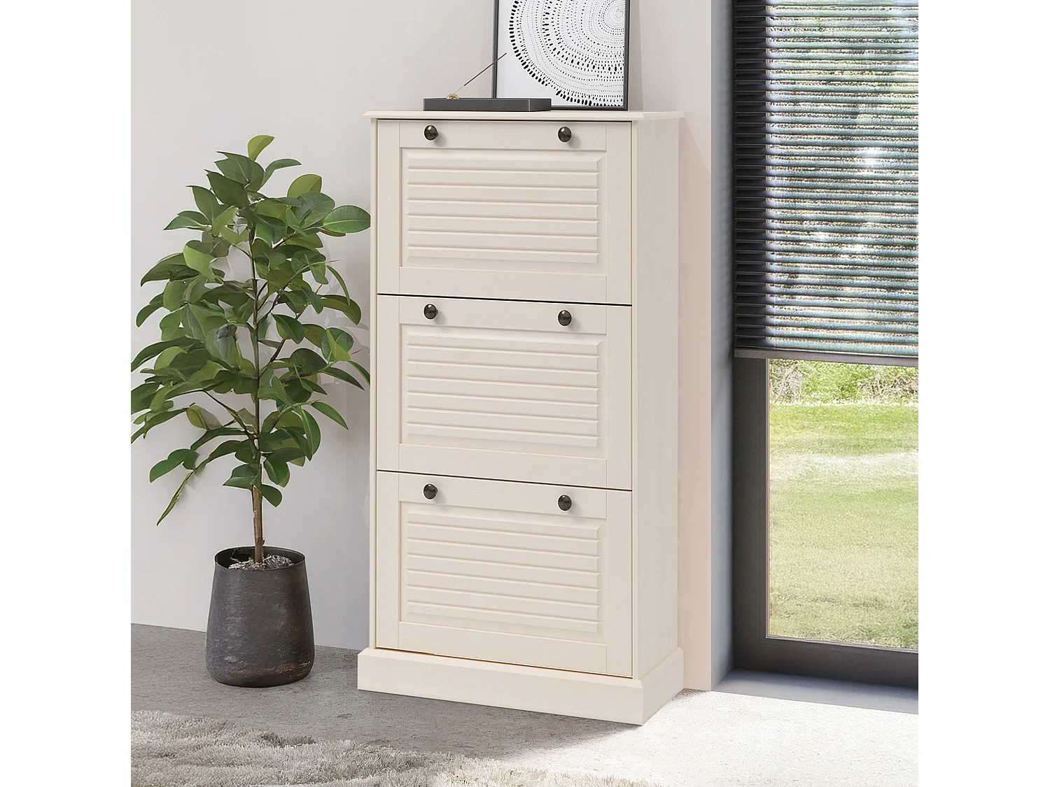 Mille | Cómoda para zapatos con 3 puertas abatibles en blanco pino