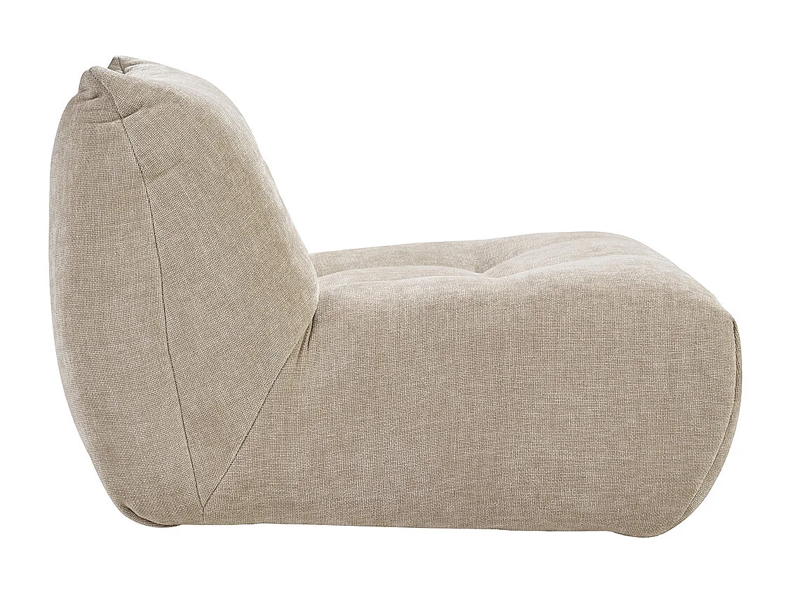 Sillón lounge de tela efecto terciopelo texturizado en color topo BUMPY