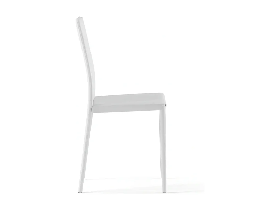 Luma, Set di 4 Sedia in similcuoio (42cm X 41cm H. 95cm)