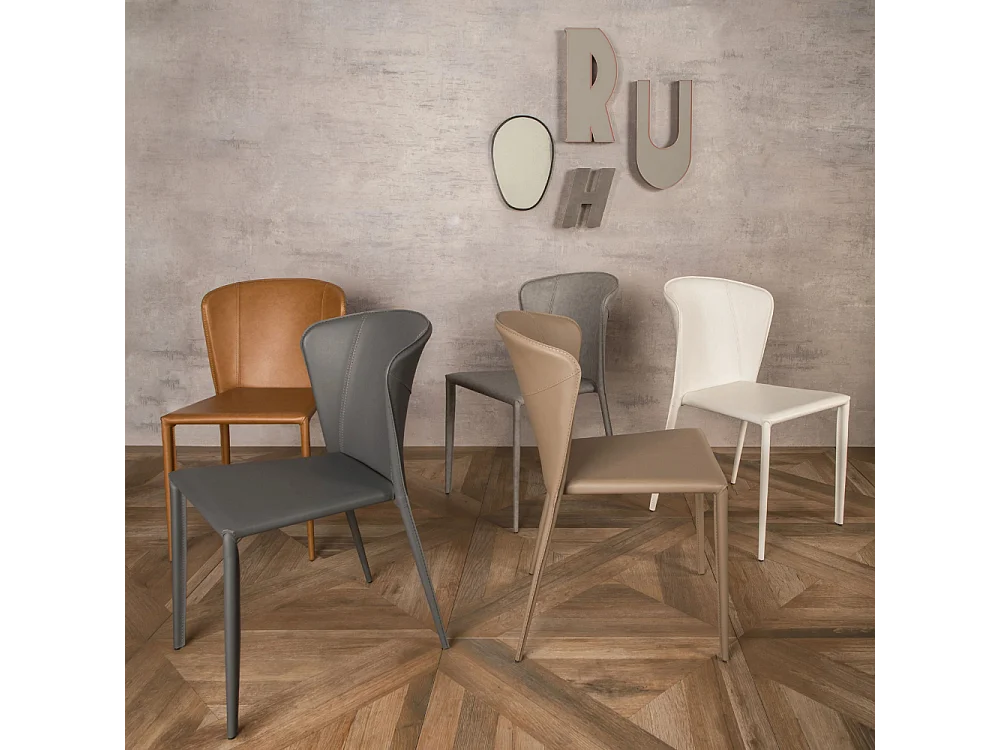 Selene, Set di 4 Sedia in similcuoio (49cm X 56cm H. 82cm)