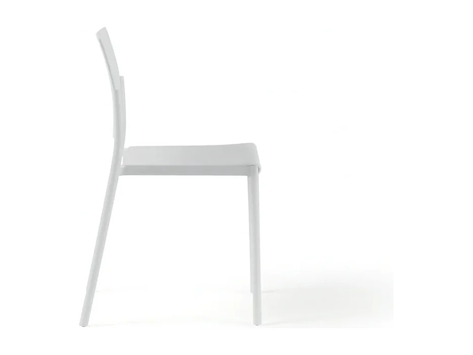 Aurora, Set di 4 Sedia in polipropilene (52.5cm X 55cm H. 81cm)