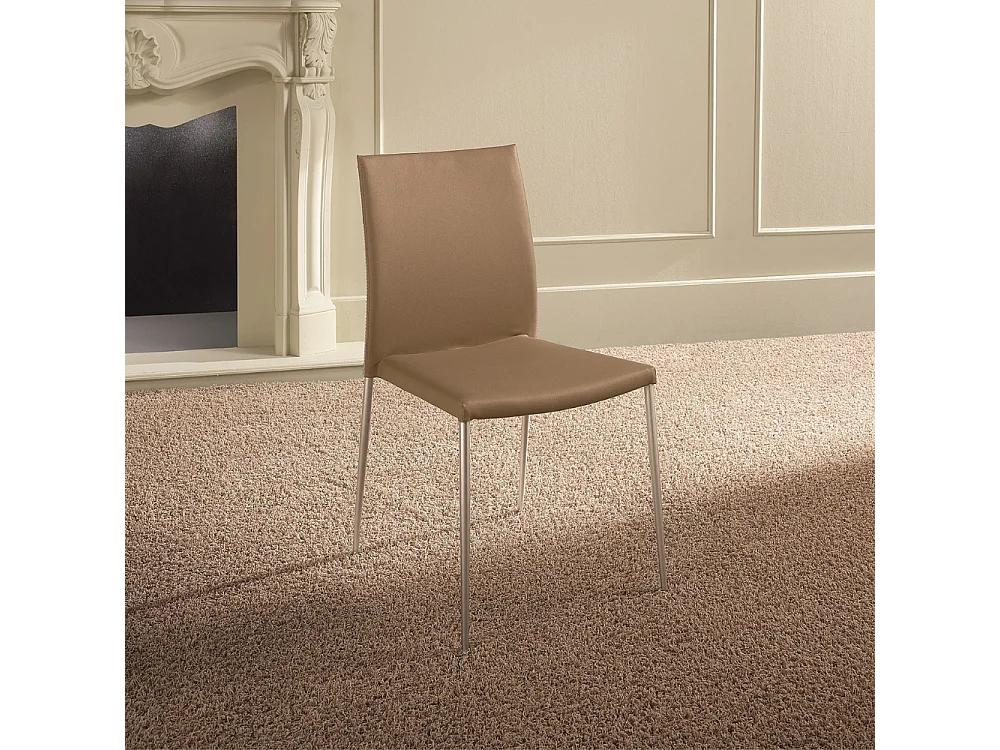 Pimpa, Set di 4 Sedia in similpelle (41.5cm X 44cm H. 85cm)