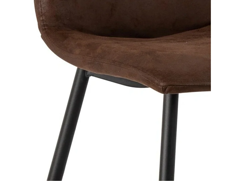 Tia, Set di 4 Sedia in similpelle (48.5cm X 49cm H. 88cm)| Duzzle