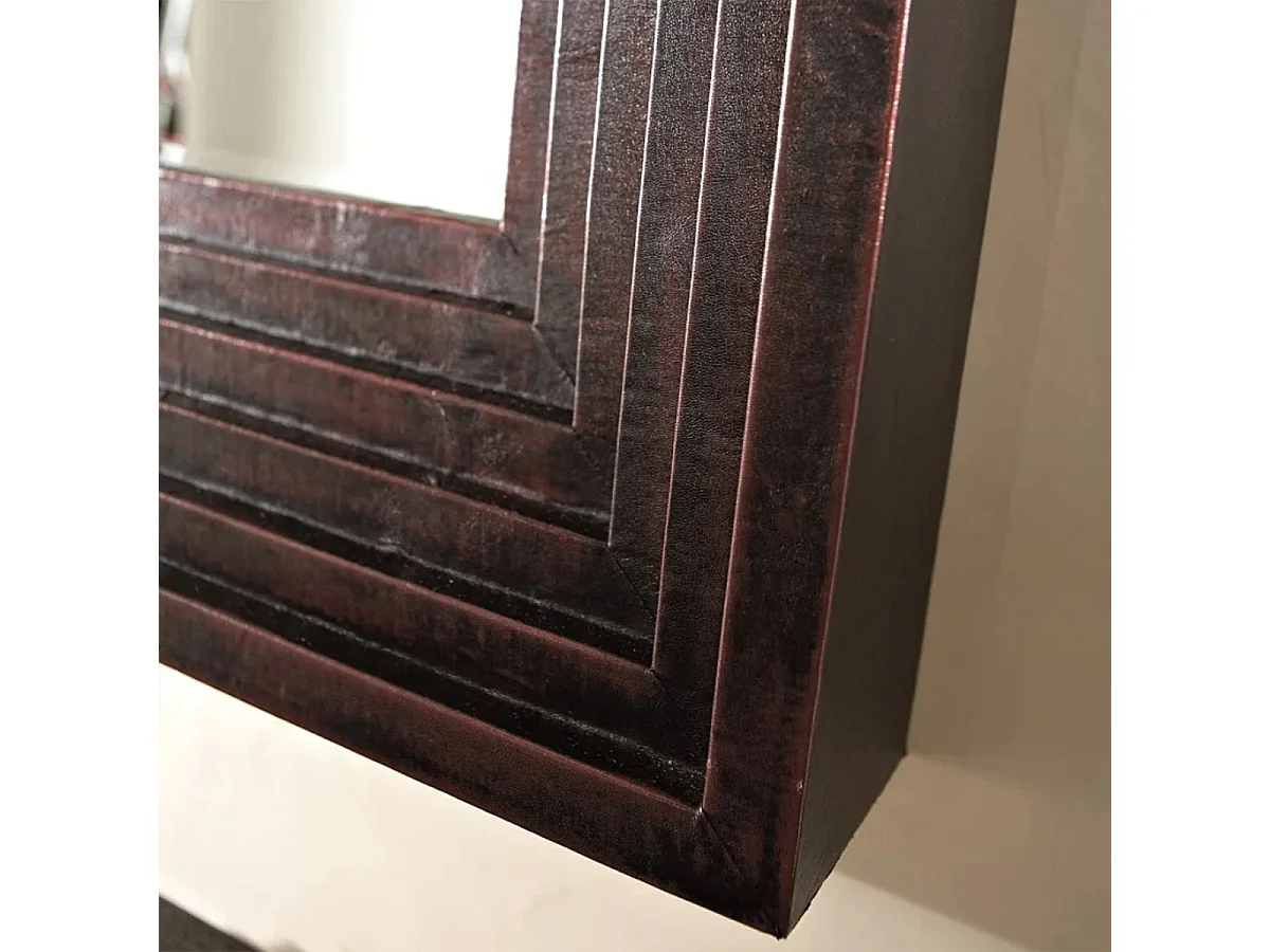 Espejo de pared de diseño en madera y vidrio Borders