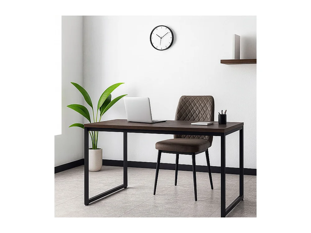 Chaise de salle à manger Alma en microfibre nubuck marron avec pieds en métal noir