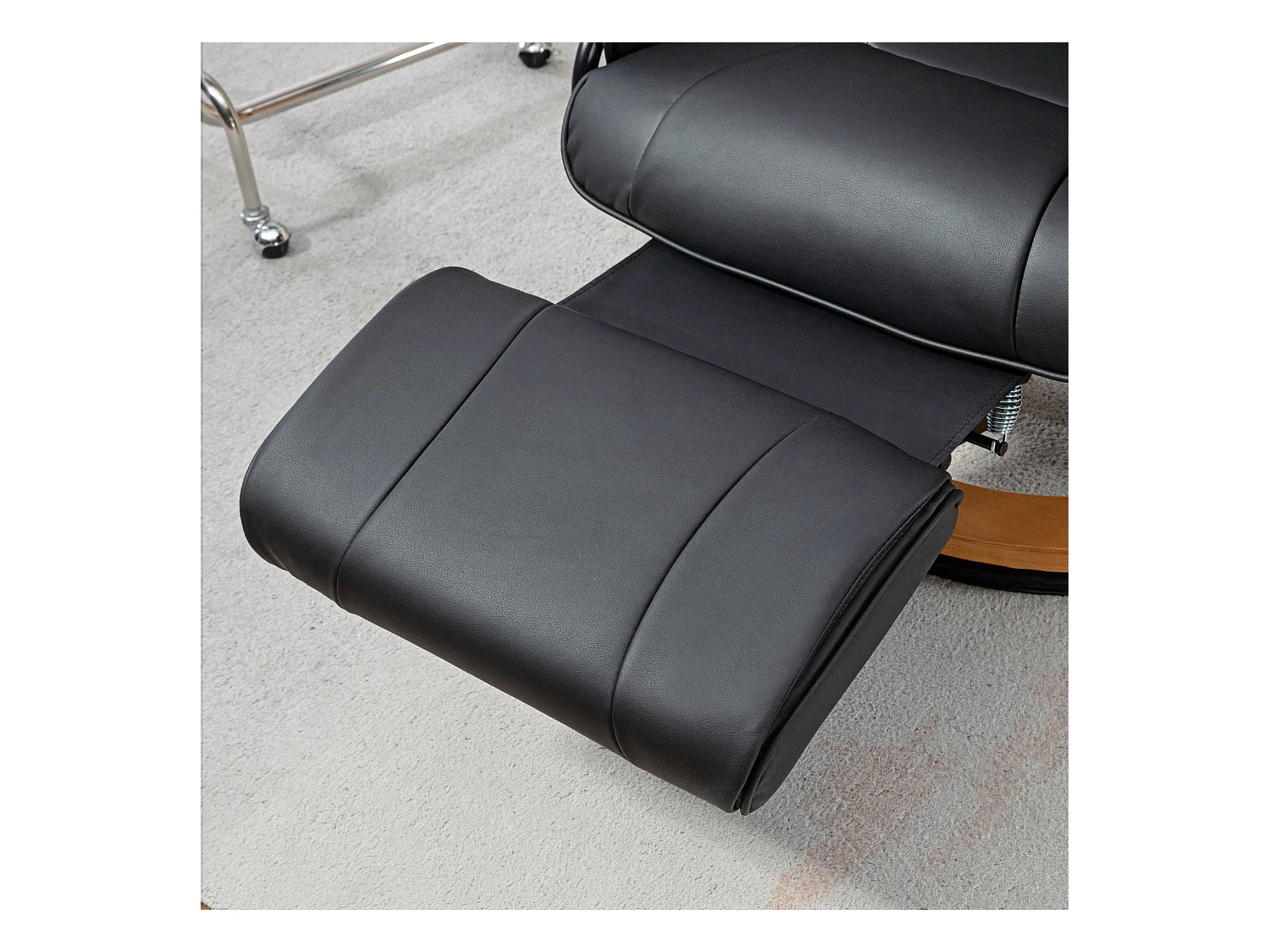 Fauteuil relax pivotant en simili cuir avec repose-pieds et dossier inclinable, noir