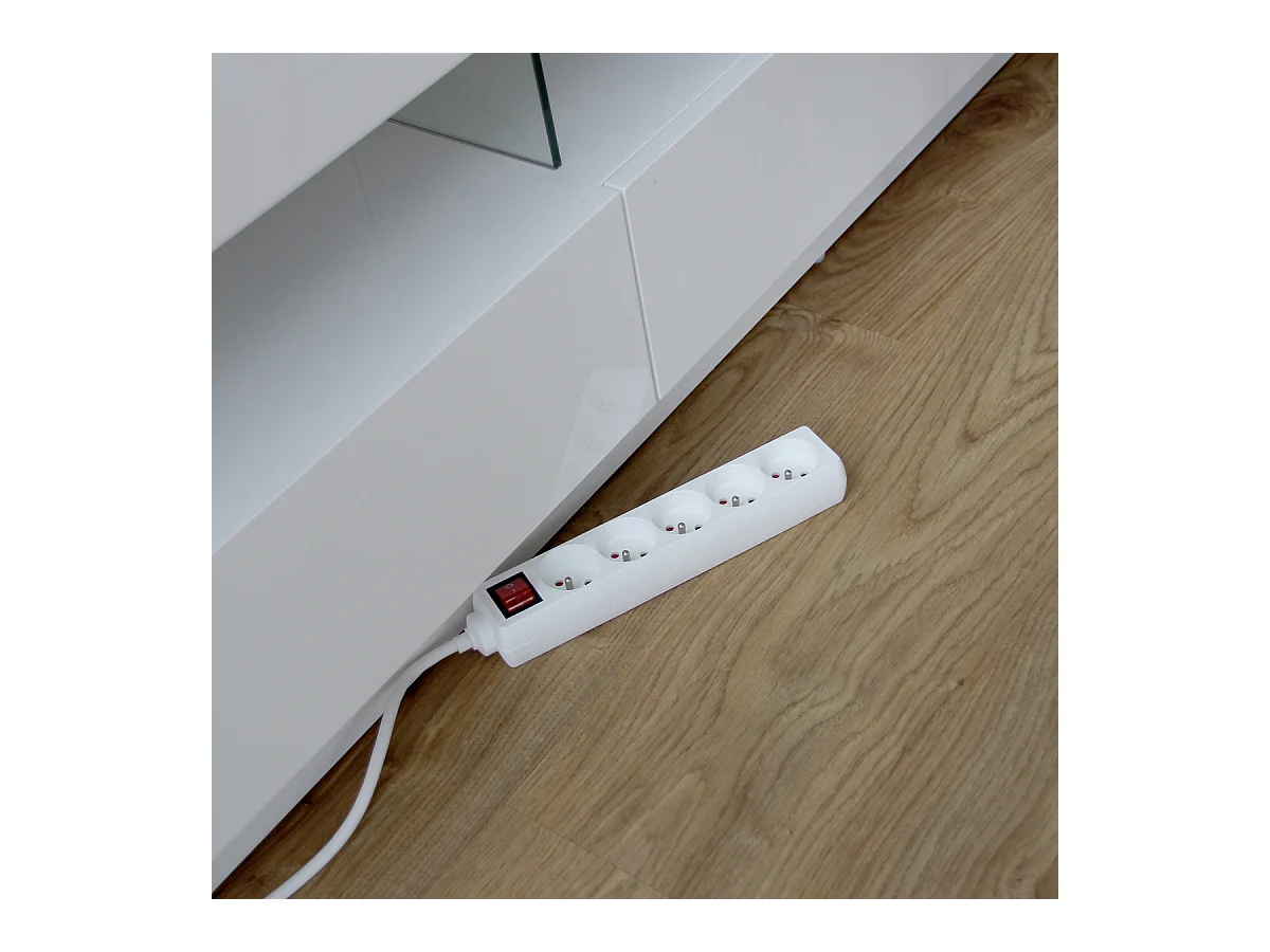 Multiprise 5x16A + interrupteur - 1,5 m - Blanc - Chacon
