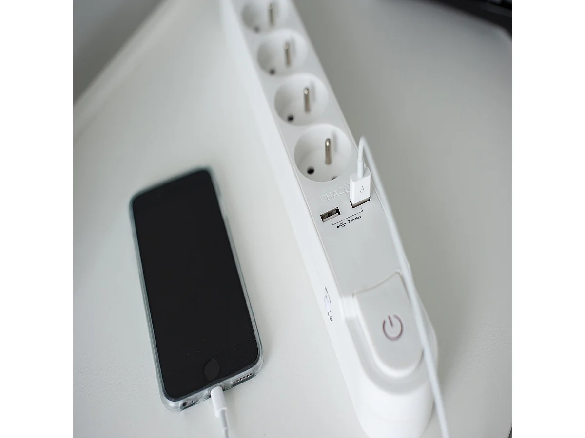 Multiprise Design 5x16A + 2xUSB 1,5m - Blanc - Chacon
