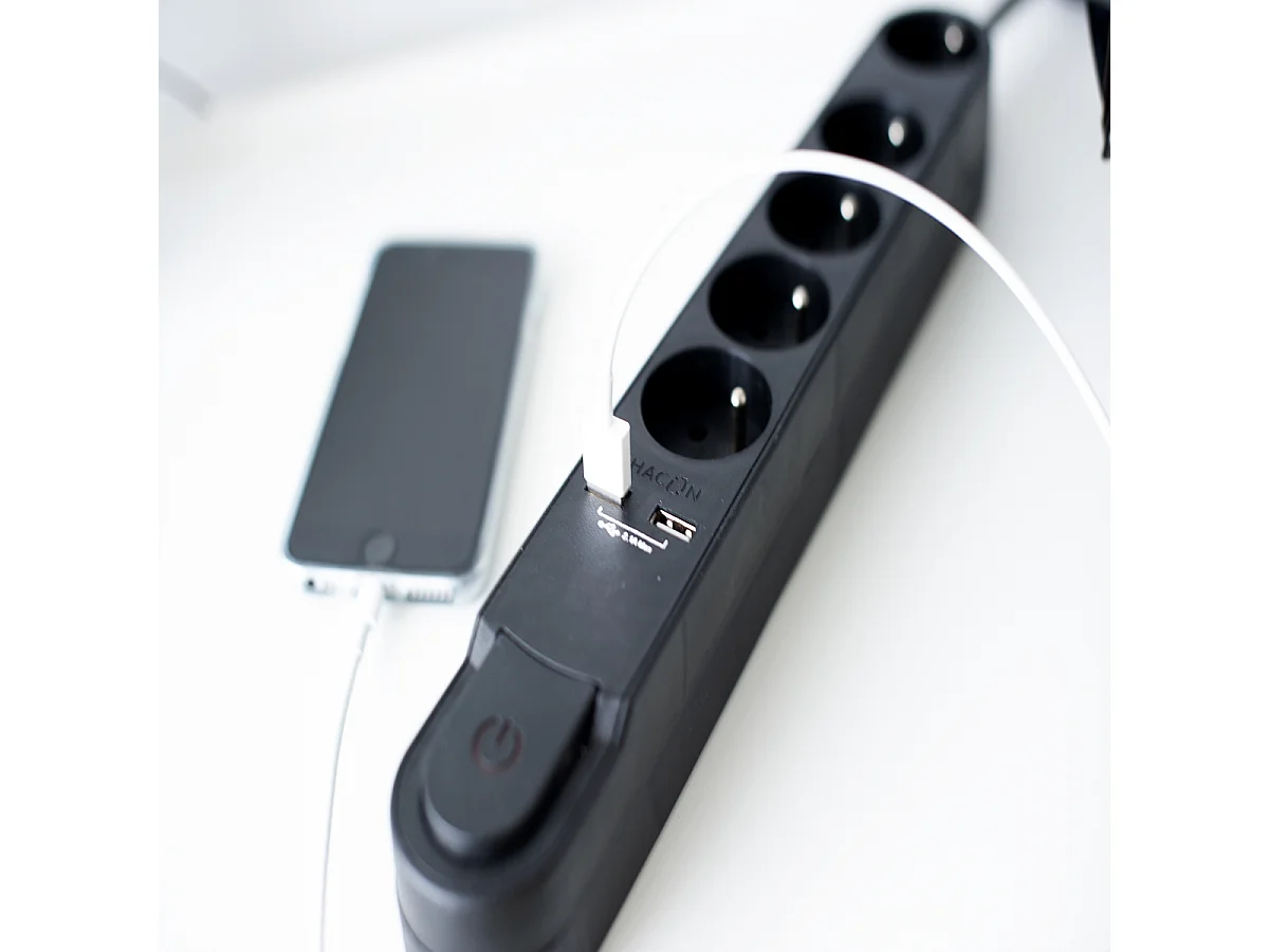 Multiprise Design 5x16A + 2xUSB 1,5m - noir - Chacon