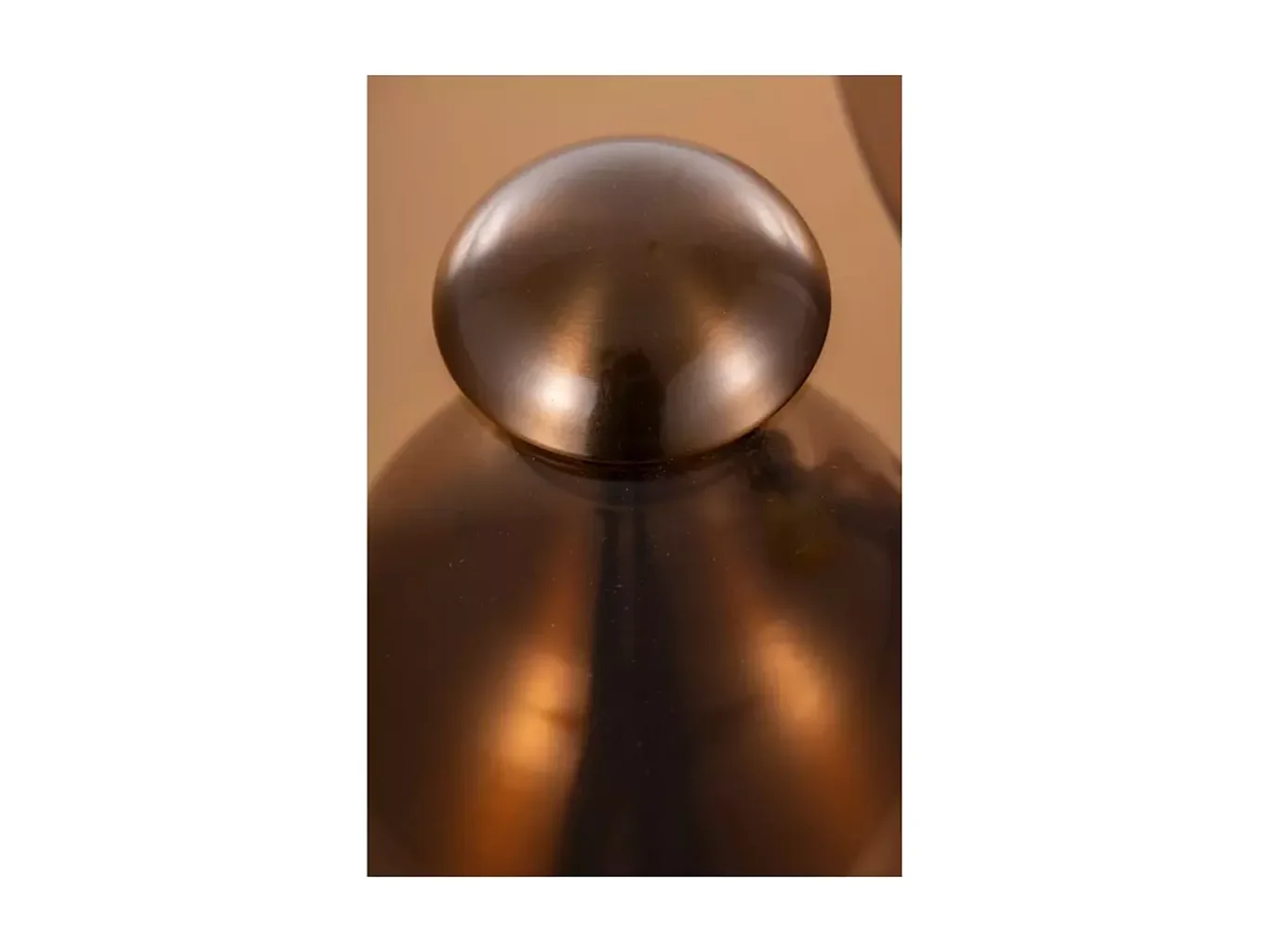 Tables d’appoint originales LAVILE en marron et en cuivre brillant