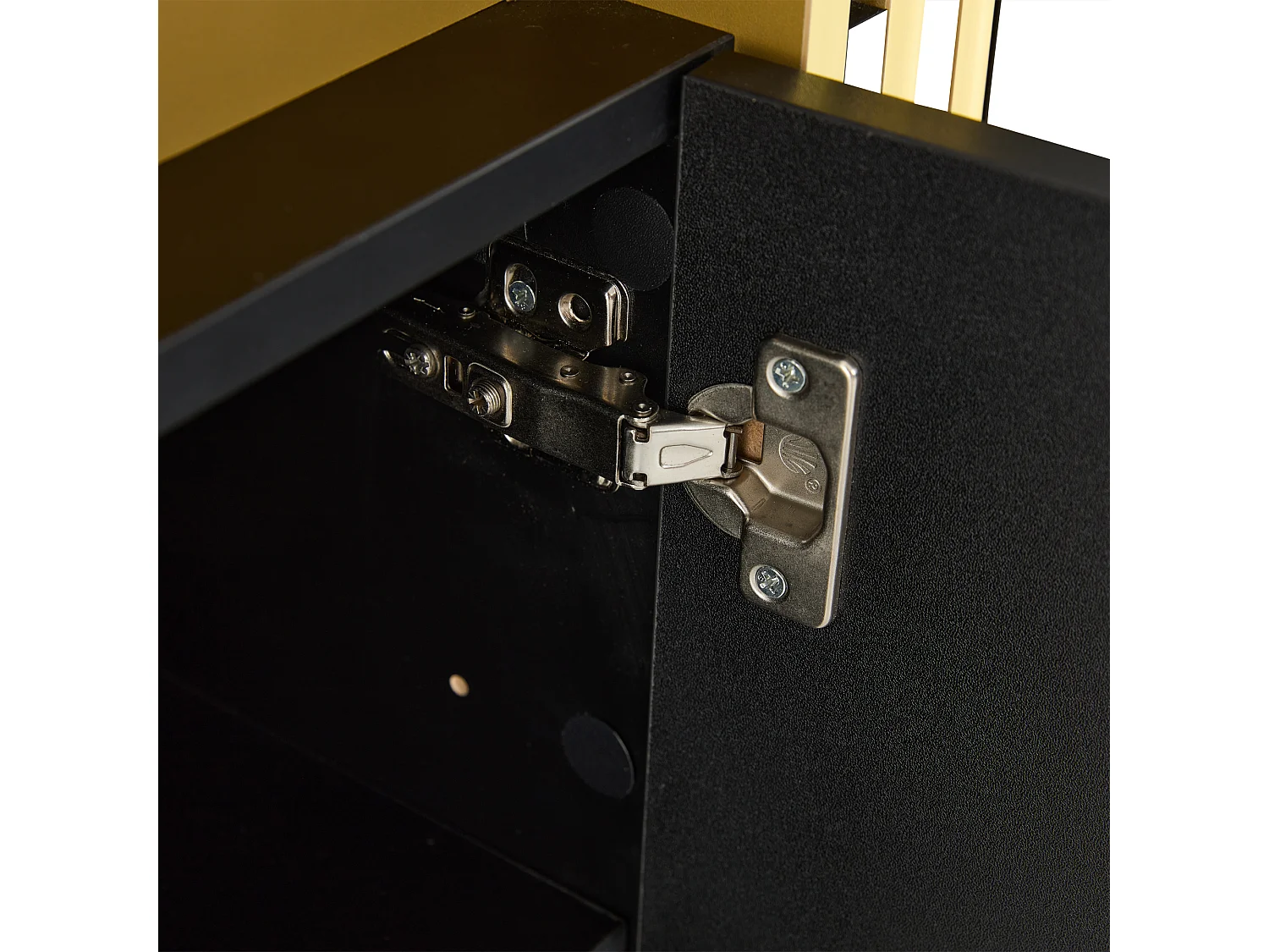 Buffet noir 3 portes - Buffet avec surpiqûres platine et séparateurs réglables - design sans poignées